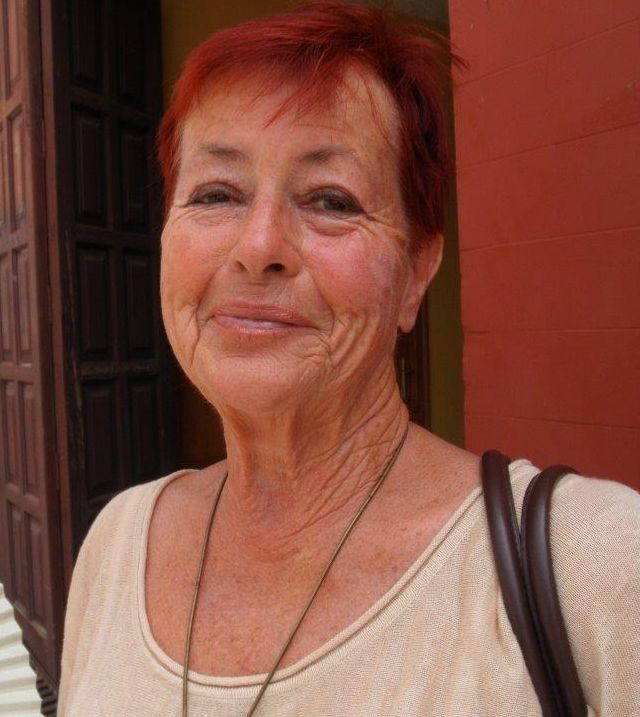 Antje Gieser Nacionality: German Vivo permanente en La Palma desde 1998 Artista 